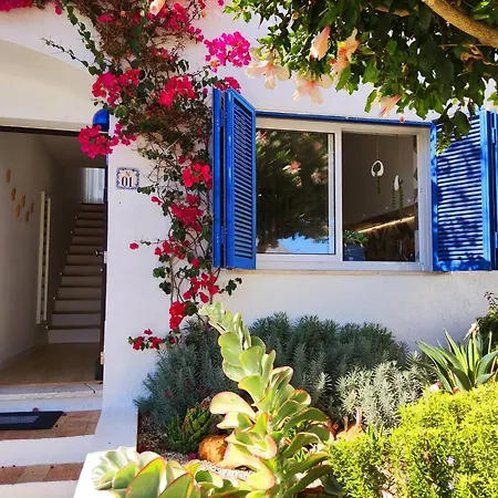 Appartamento Luxury Albufeira Townhouse With Terraces, Pool & Views By Be Cherish *