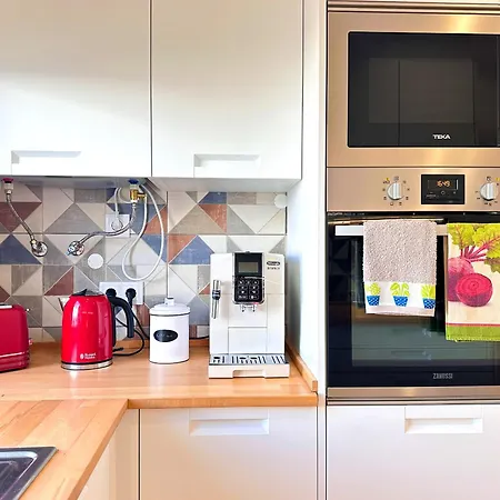 Luxury Albufeira Townhouse With Terraces, Pool & Views By Be Cherish Appartamento