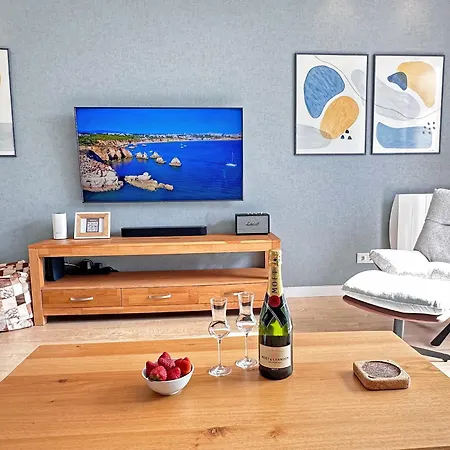 Luxury Townhouse With Terraces, Pool & Views By Be Cherish 아파트 *
