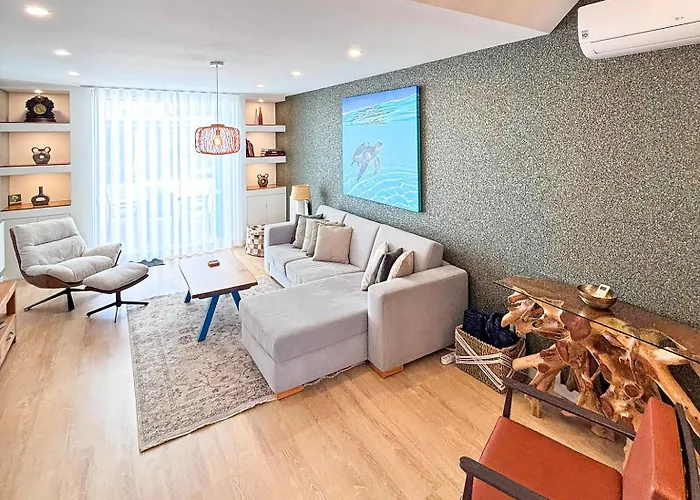 Luxury Townhouse With Terraces, Pool & Views By Be Cherish 아파트 알부페이라